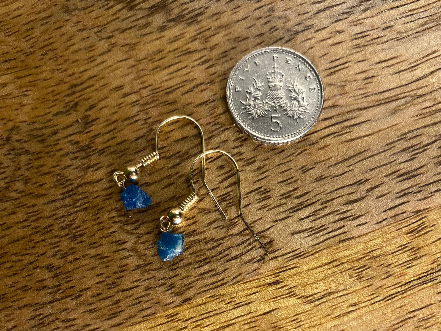 9ct Gold 4mm Apatite Dangle Earrings, 925 Sterling Silver Neon Apatite Drop Earrings, Natural Apatite Dangle Drop Earrings, 9k Rough Crystal