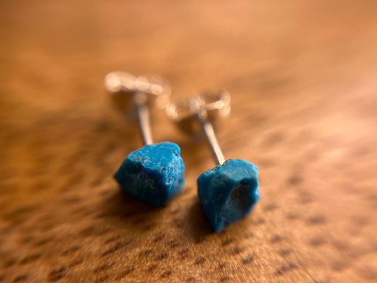 9ct or 18ct Gold Turquoise Stud Earrings, Natural Turquoise Earrings, Raw Crystal Earrings, Raw Turquoise Jewellery, Minimalist Earring Studs