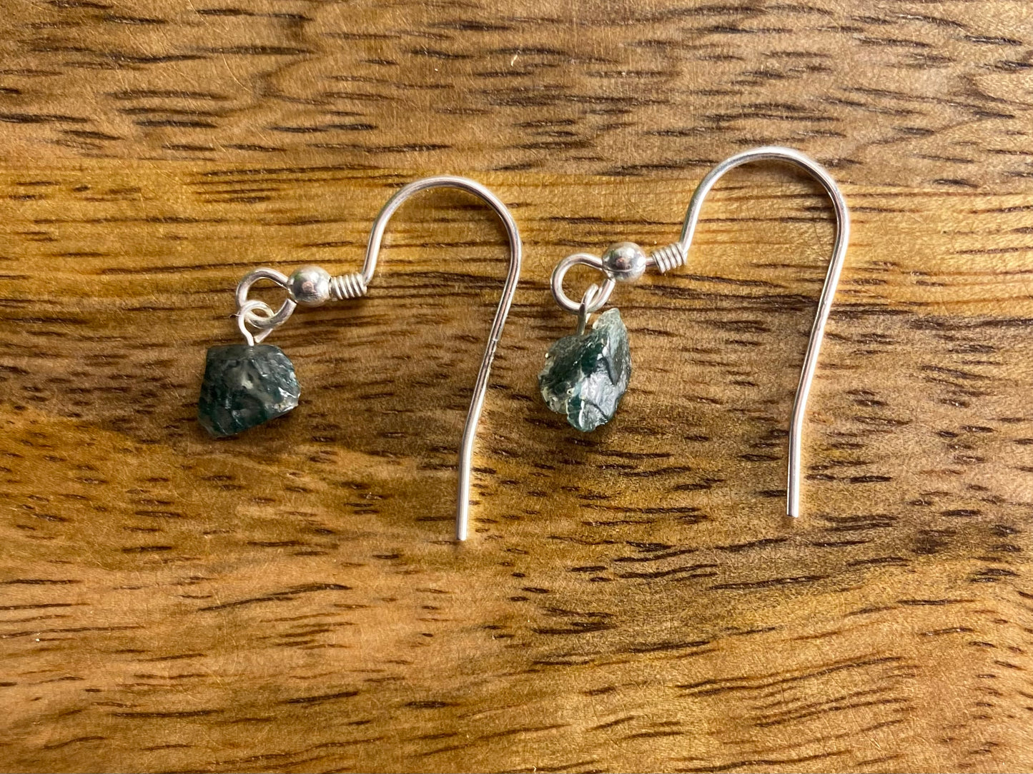 9ct Gold 4mm Moss Agate Dangle Earrings, 925 Sterling Silver Tumbled Moss Agate Drop Earrings, Natural Moss Agate Dangle Drop Earrings, 9k Crystal