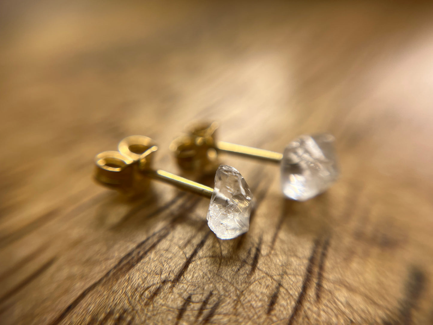 9ct or 18ct Gold Quartz Stud Earrings, Natural Quartz Earrings, Raw Crystal Earrings, Raw Quartz Jewellery, Minimalist Earring Studs