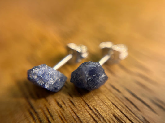925 Silver Sodalite Stud Earrings, Raw Sodalite Earrings, Natural Crystal Earrings, December Birthstone Jewellery, Dainty Blue Sodalite Studs