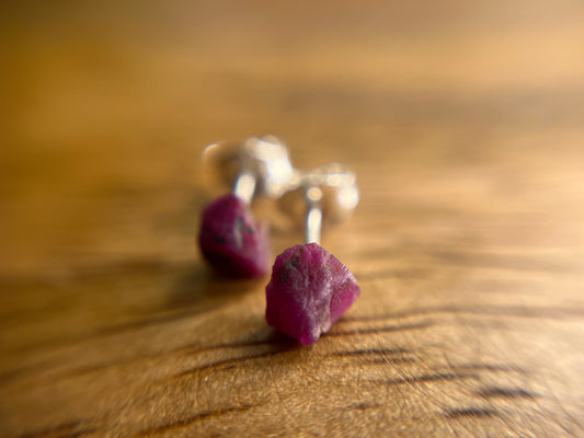 925 Silver Ruby Stud Earrings, Raw Ruby Earrings, Natural Crystal Earrings, July Birthstone Jewellery, Dainty Red Ruby Studs