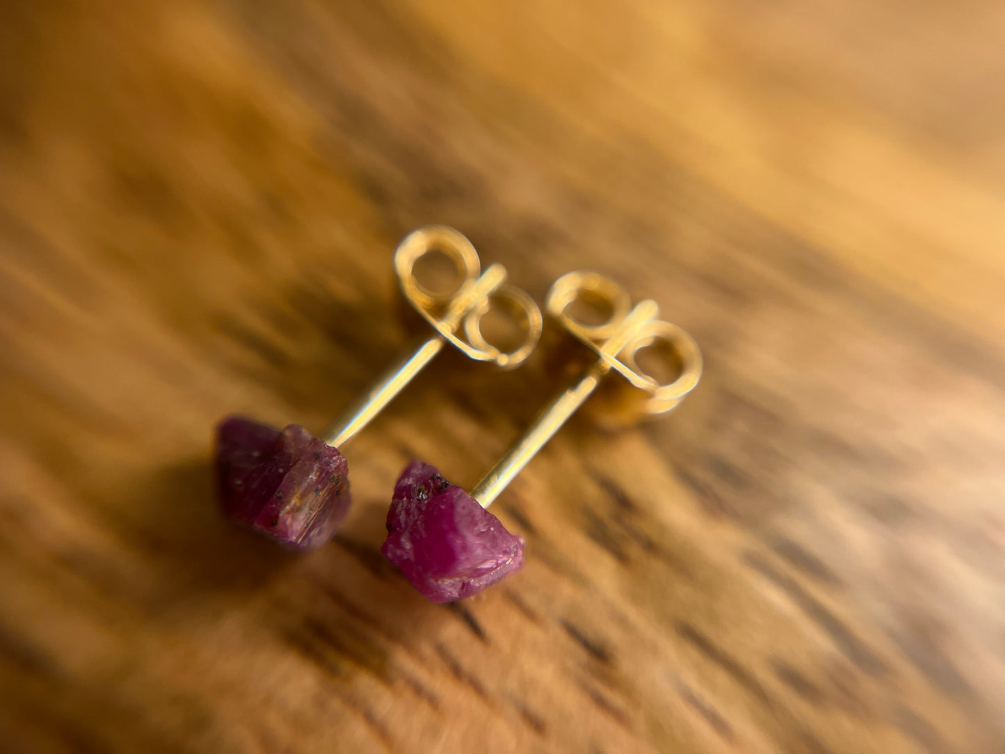 9ct or 18ct Gold Ruby Stud Earrings, Natural Ruby Earrings, Raw Crystal Earrings, Raw Ruby Jewellery, Minimalist Earring Studs
