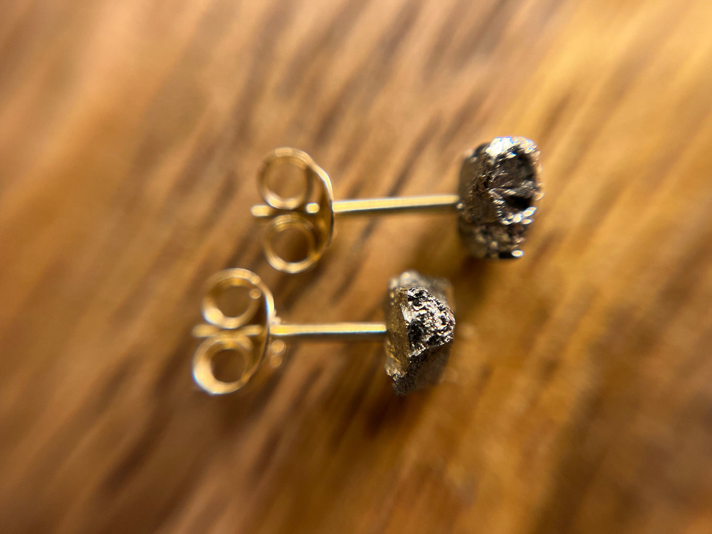 9ct or 18ct Gold Pyrite Stud Earrings, Natural Pyrite Earrings, Raw Crystal Earrings, Raw Pyrite Jewellery, Minimalist Earring Studs