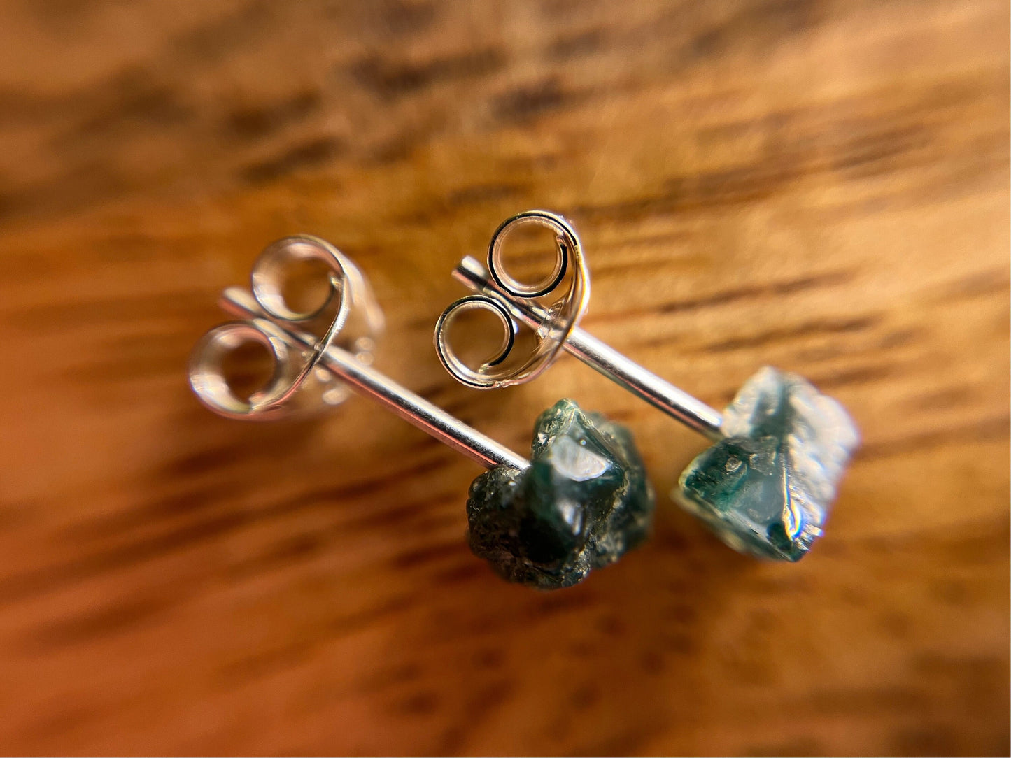 925 Silver Moss Agate Stud Earrings, Raw Moss Agate Earrings, Natural Crystal Earrings, May Birthstone Jewellery, Dainty Green Moss Agate Studs (Tumbled)