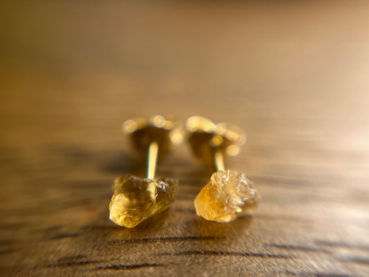 9ct or 18ct Gold Citrine Stud Earrings, Natural Citrine Earrings, Raw Crystal Earrings, Raw Citrine Jewellery, Minimalist Earring Studs